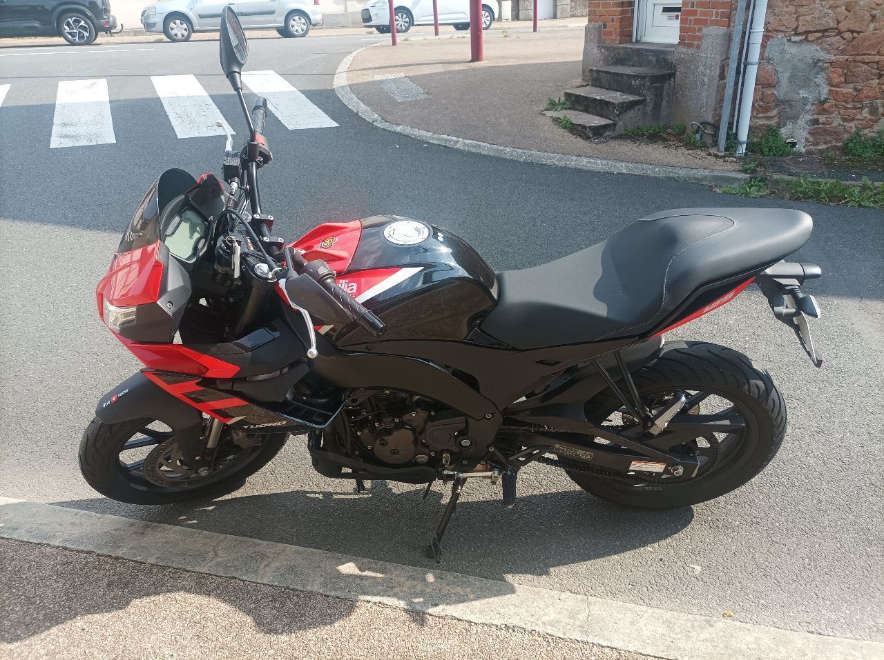 Photo APRILIA TUONO 125 ABS