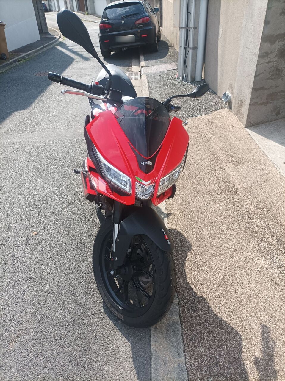 Photo APRILIA TUONO 125 ABS