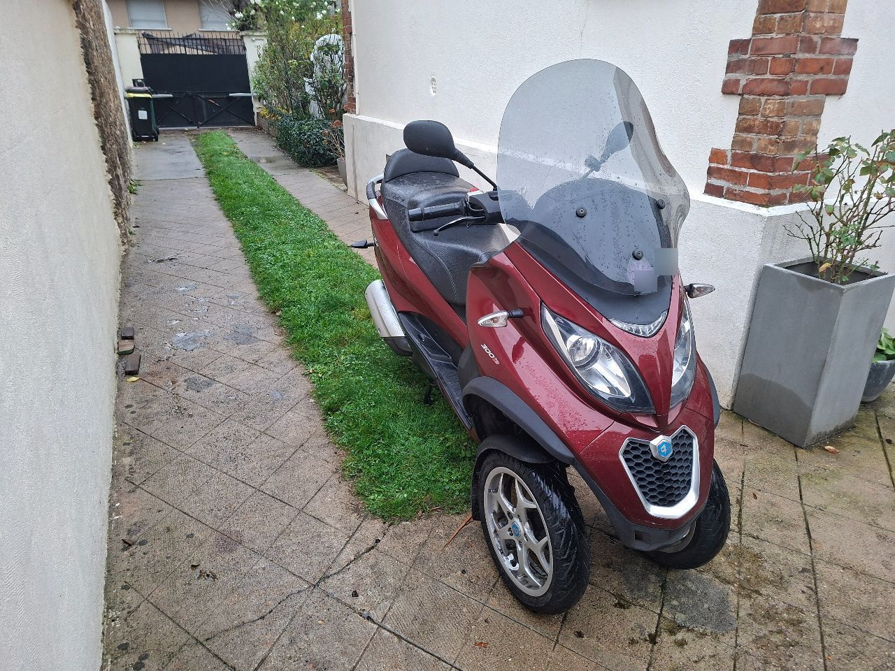 Photo PIAGGIO MP3 300 LT