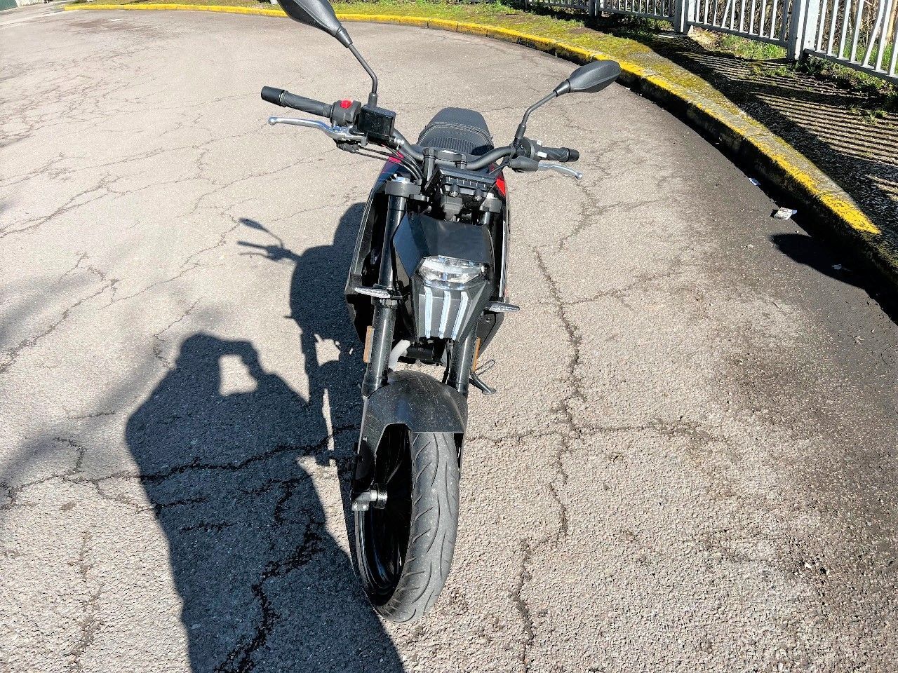 Photo PEUGEOT PM-01 125 ABS