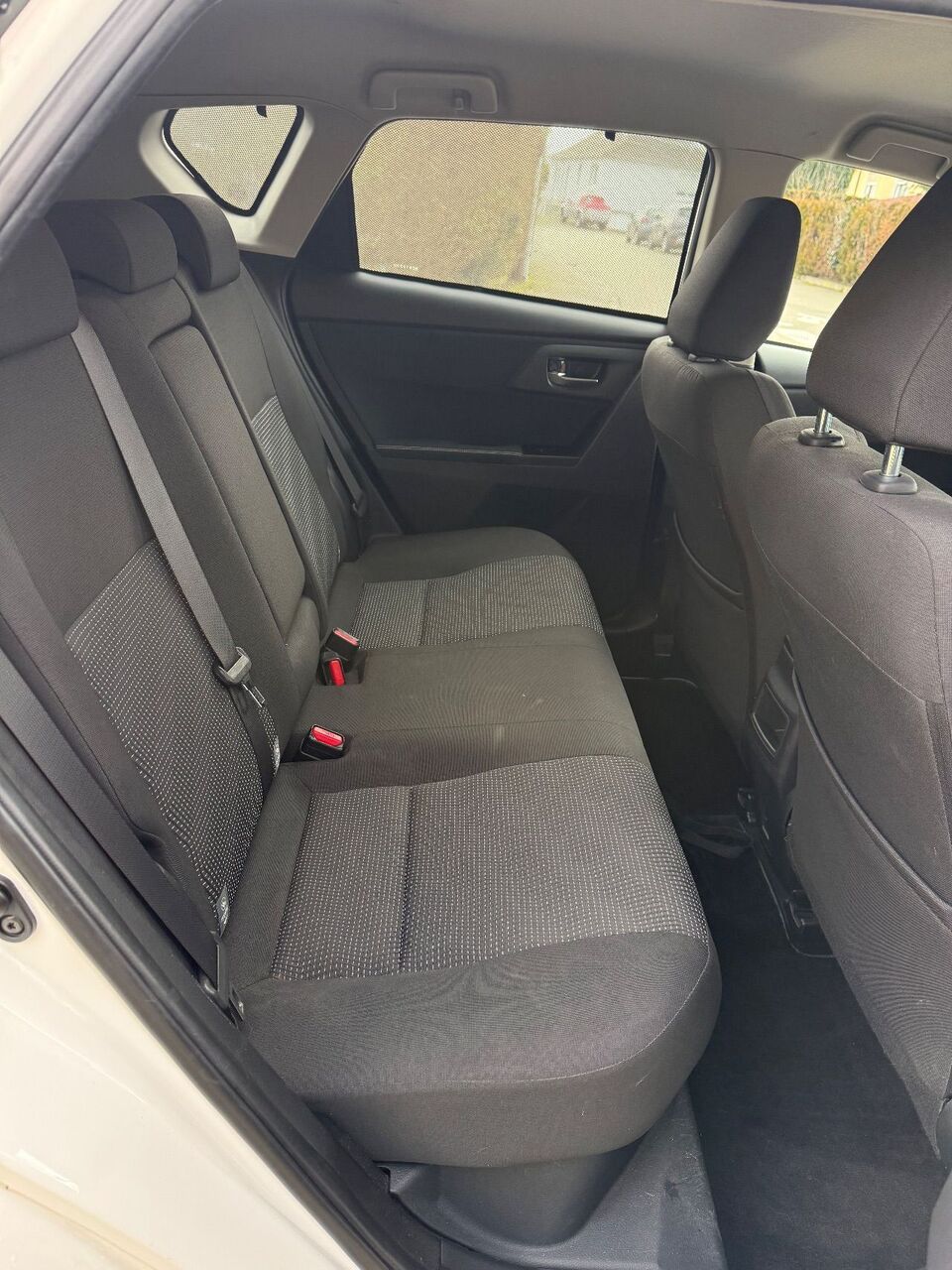 Photo TOYOTA AURIS 1.8 HSD