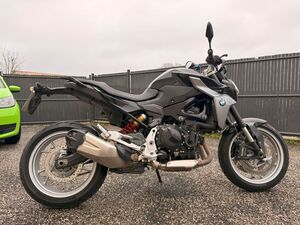 BMW F 900 R
