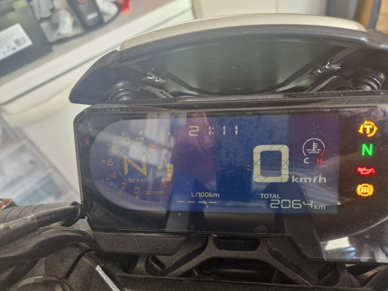 Photo HONDA CB 650 RA