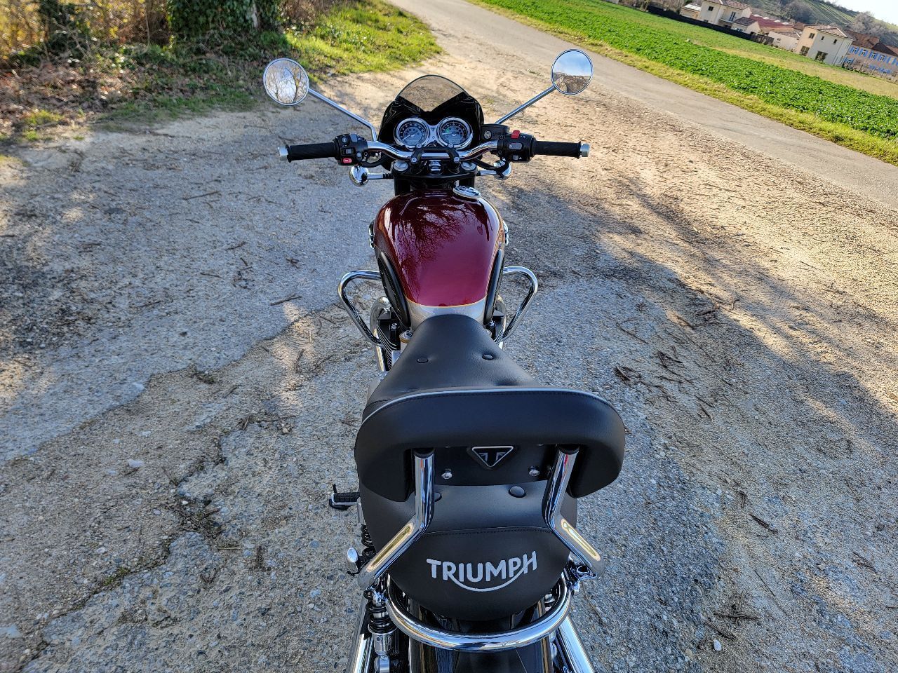 Photo TRIUMPH BONNEVILLE ABS