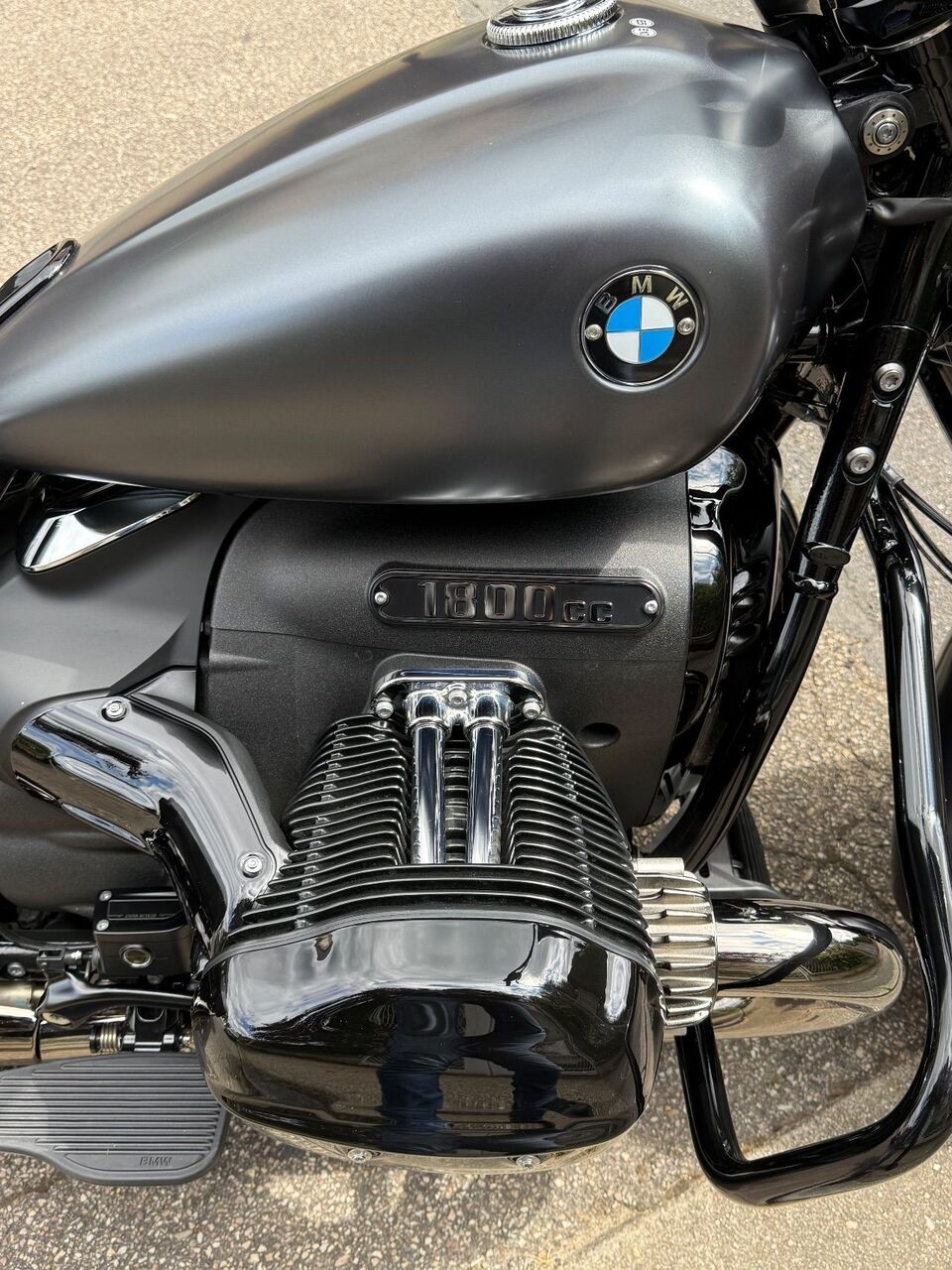 Photo BMW R18 ROCTANE