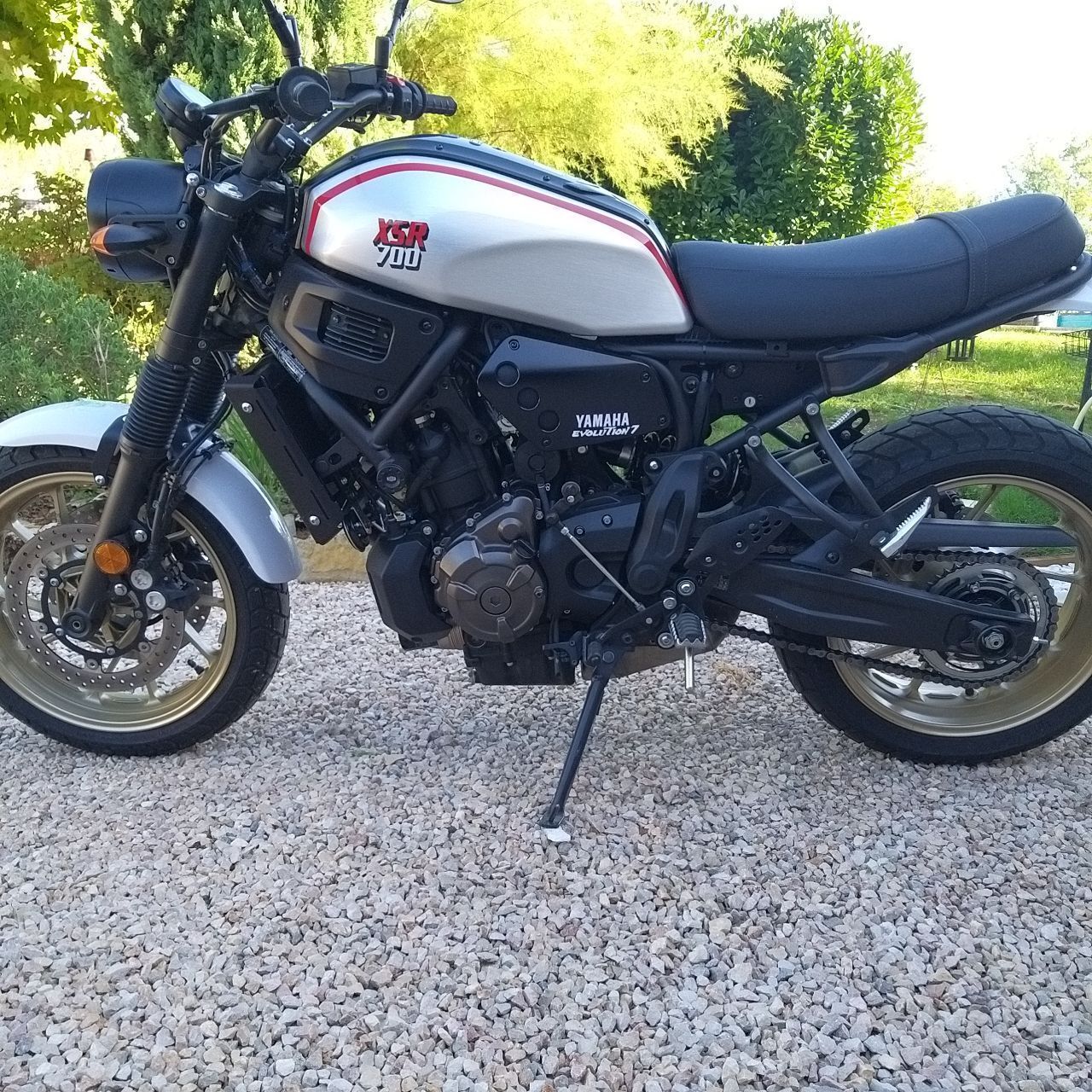 Photo YAMAHA XSR 700 ABS