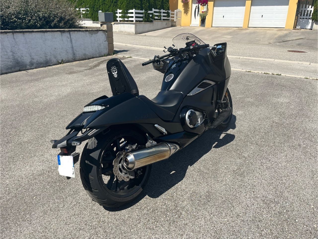 Photo HONDA VULTUS 750 DCT