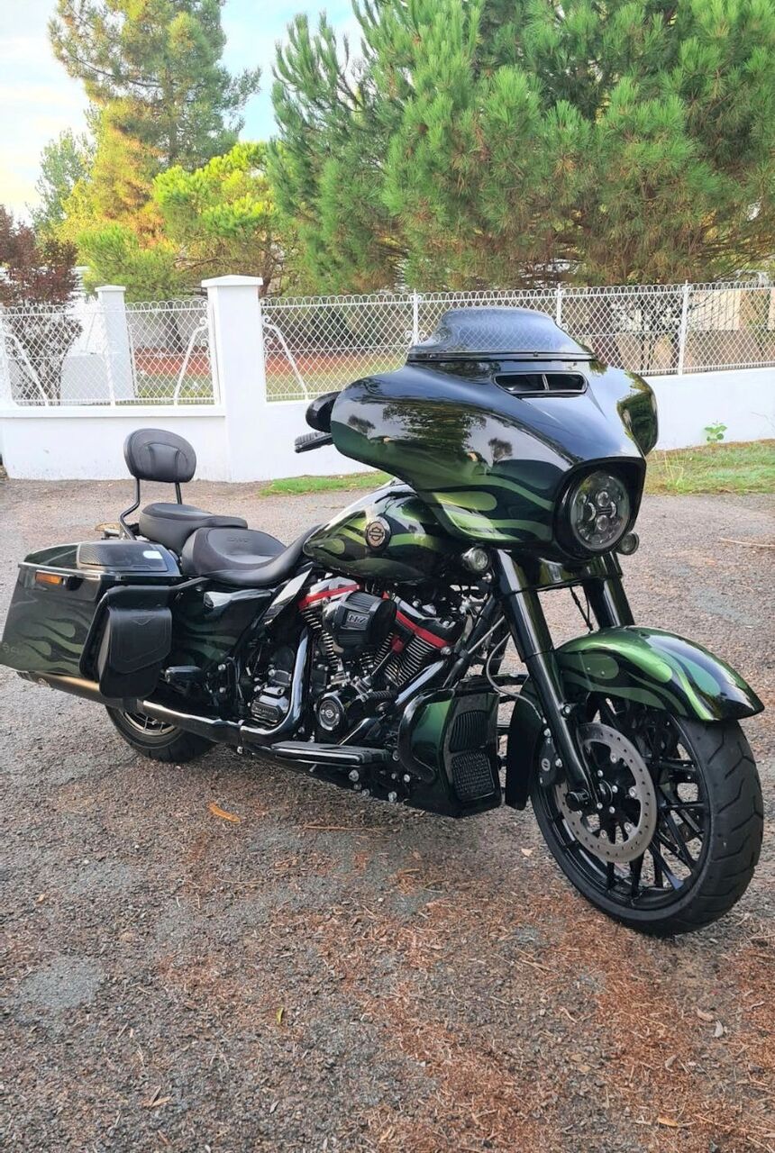 Photo HARLEY DAVIDSON CVO
