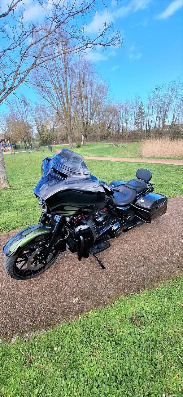 Photo HARLEY DAVIDSON CVO