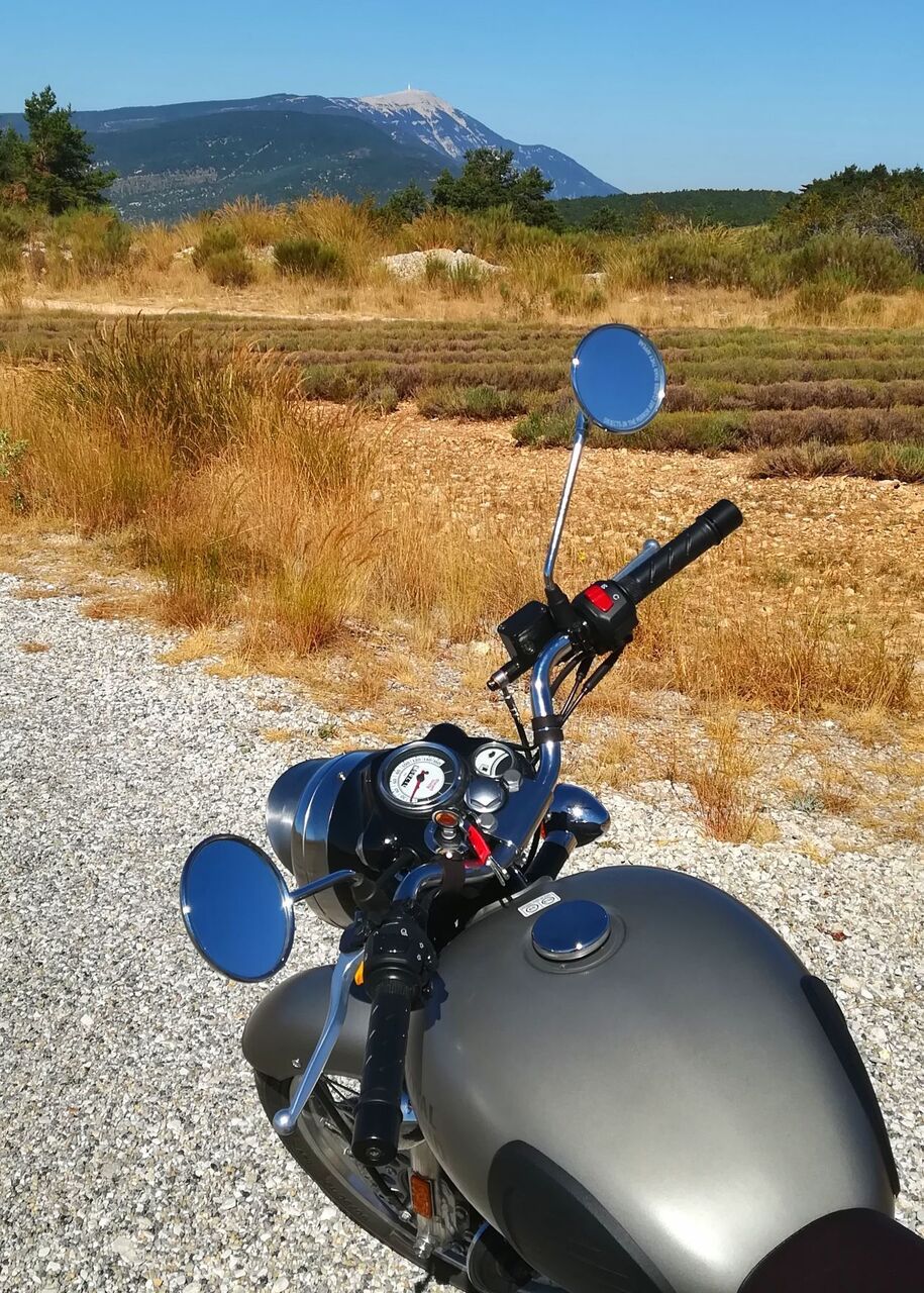 Photo ROYAL ENFIELD BULLET