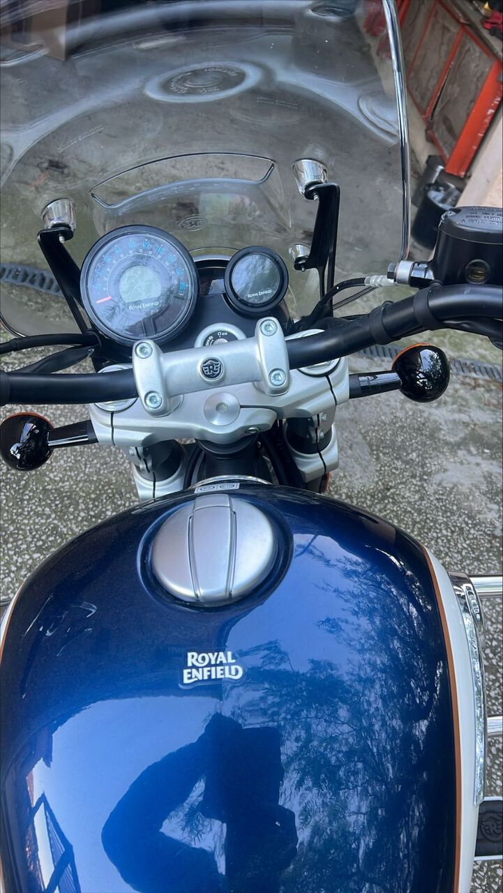 Photo ROYAL ENFIELD SUPER