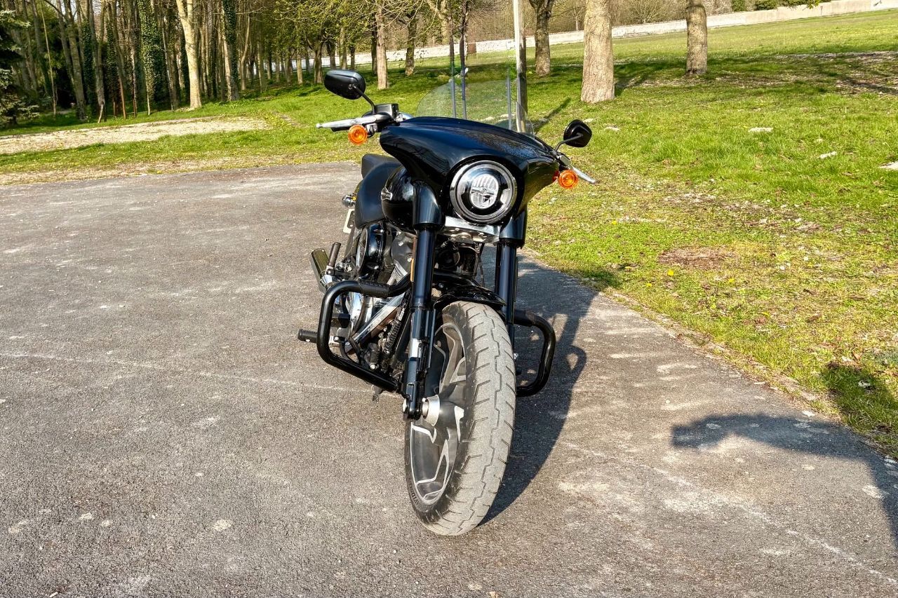 Photo HARLEY DAVIDSON SPORT