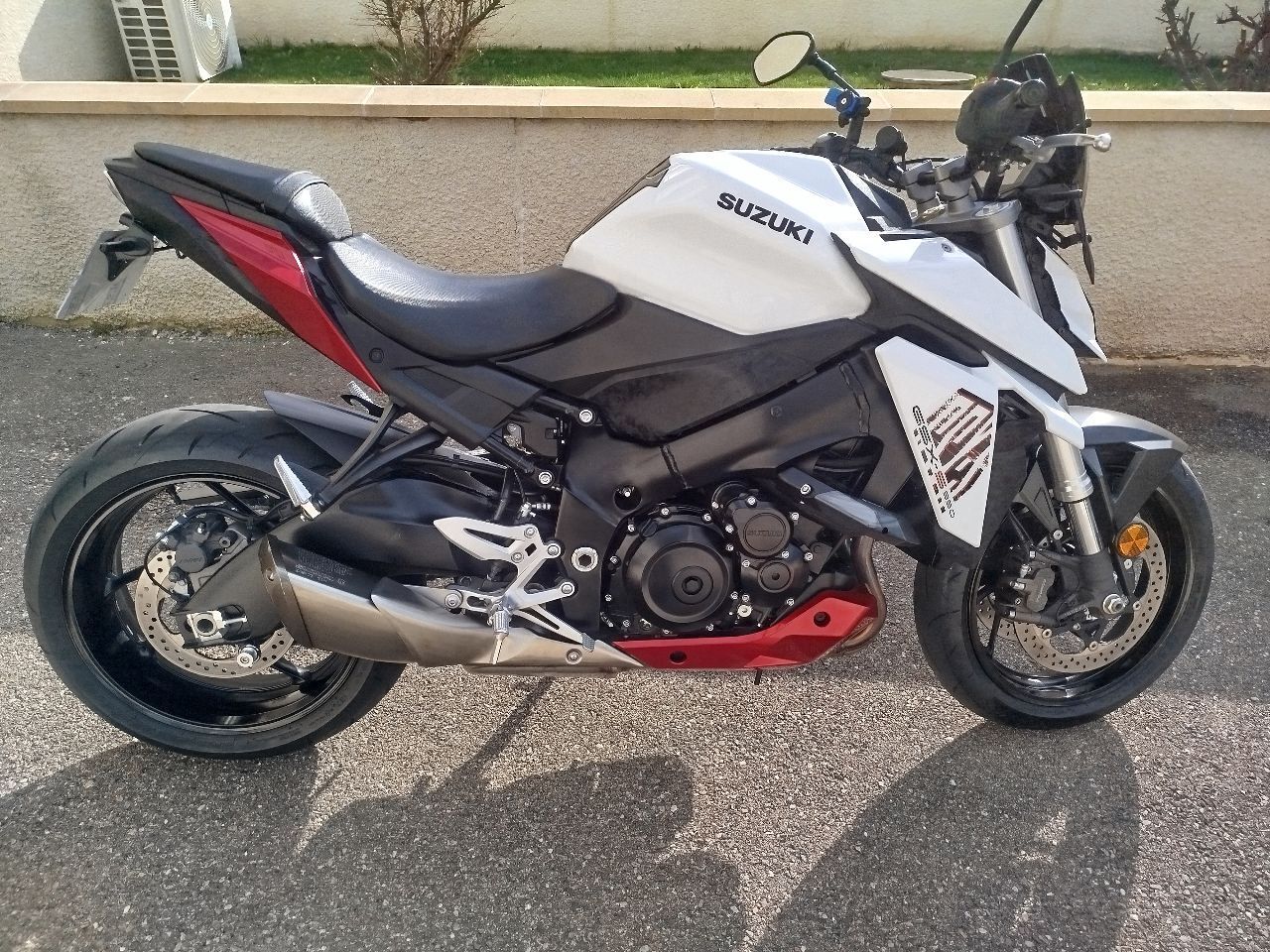 Photo SUZUKI GSXS 950