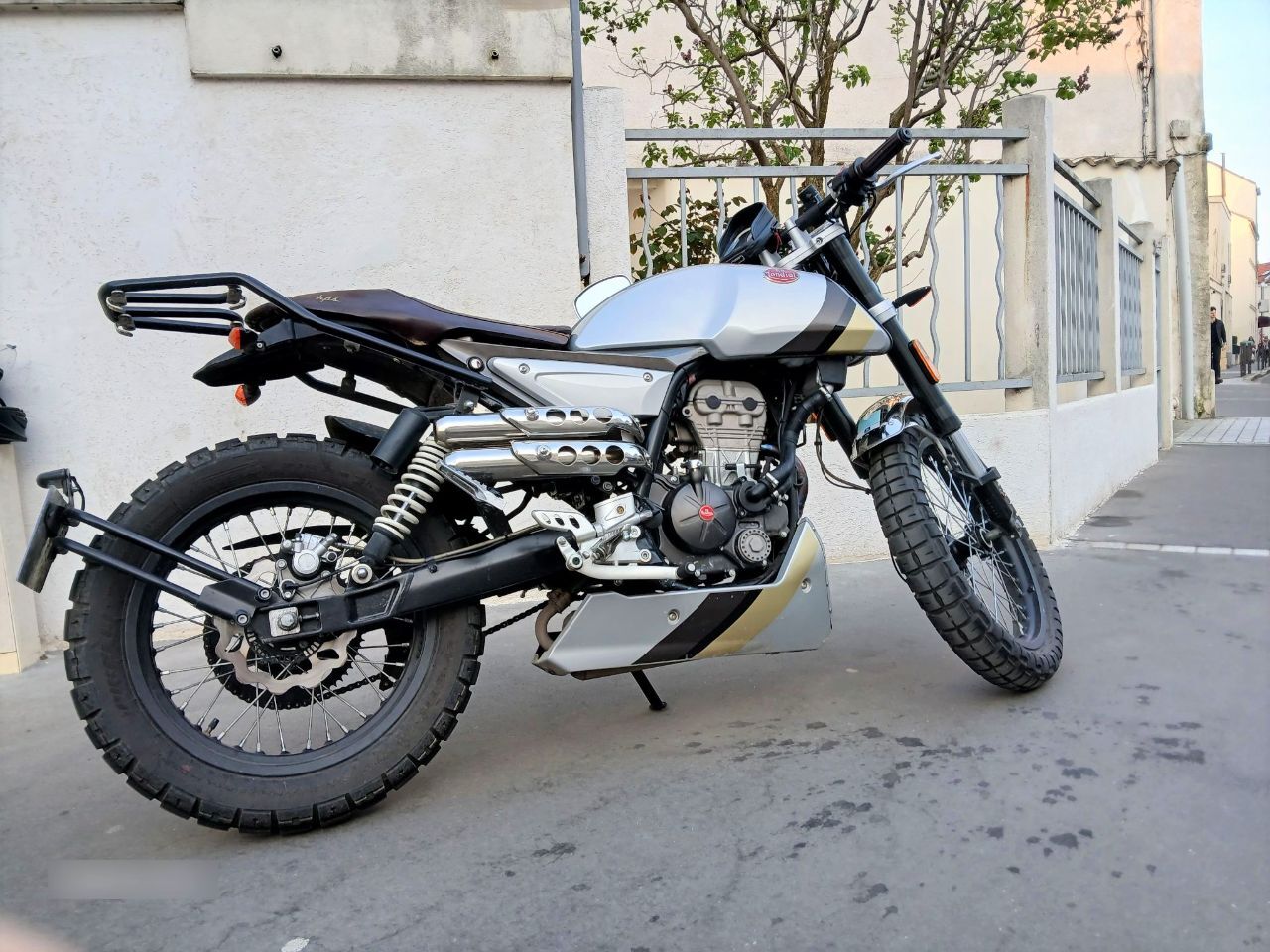 Photo FB MONDIAL 125