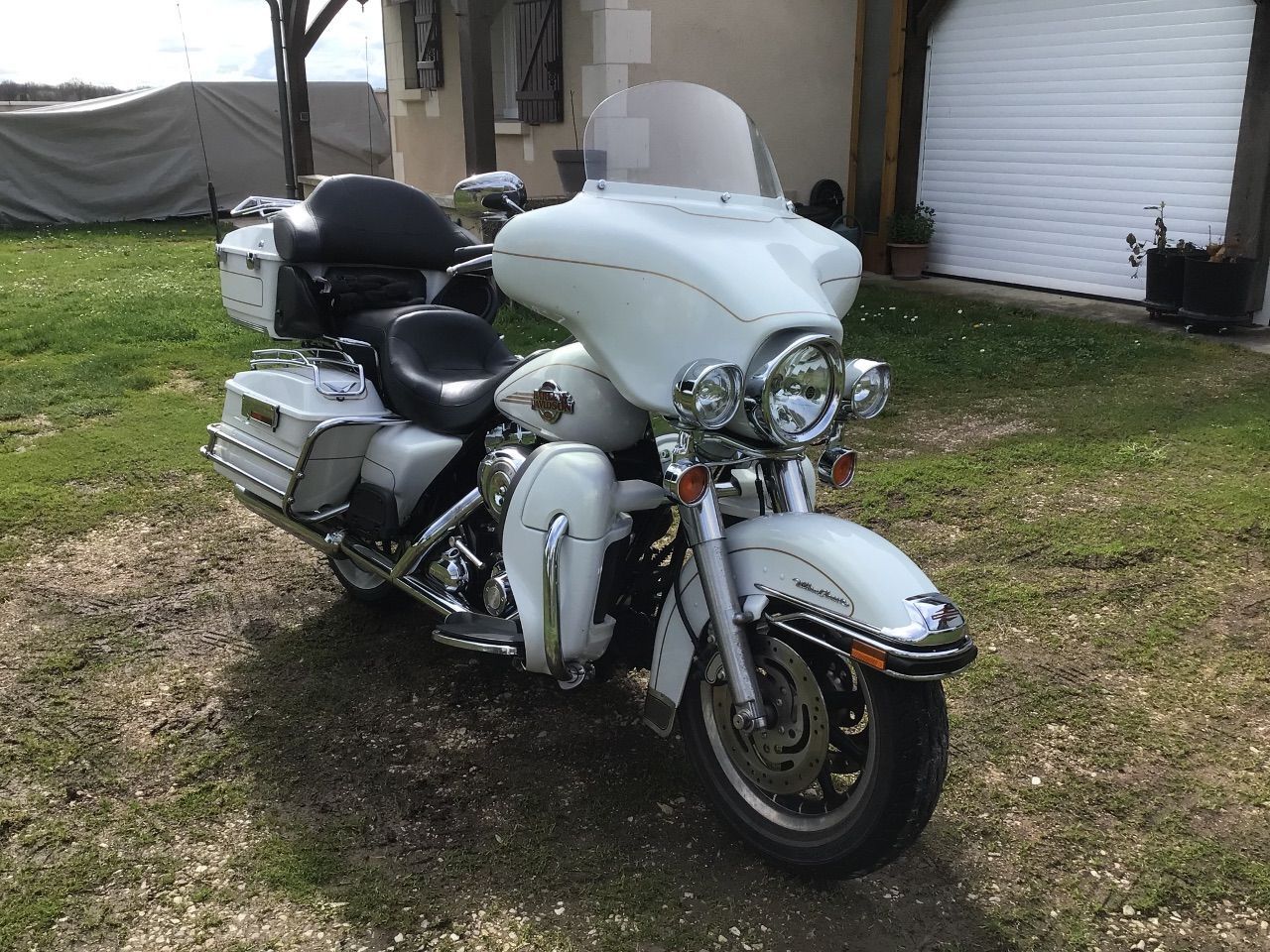 Photo HARLEY DAVIDSON GLIDE