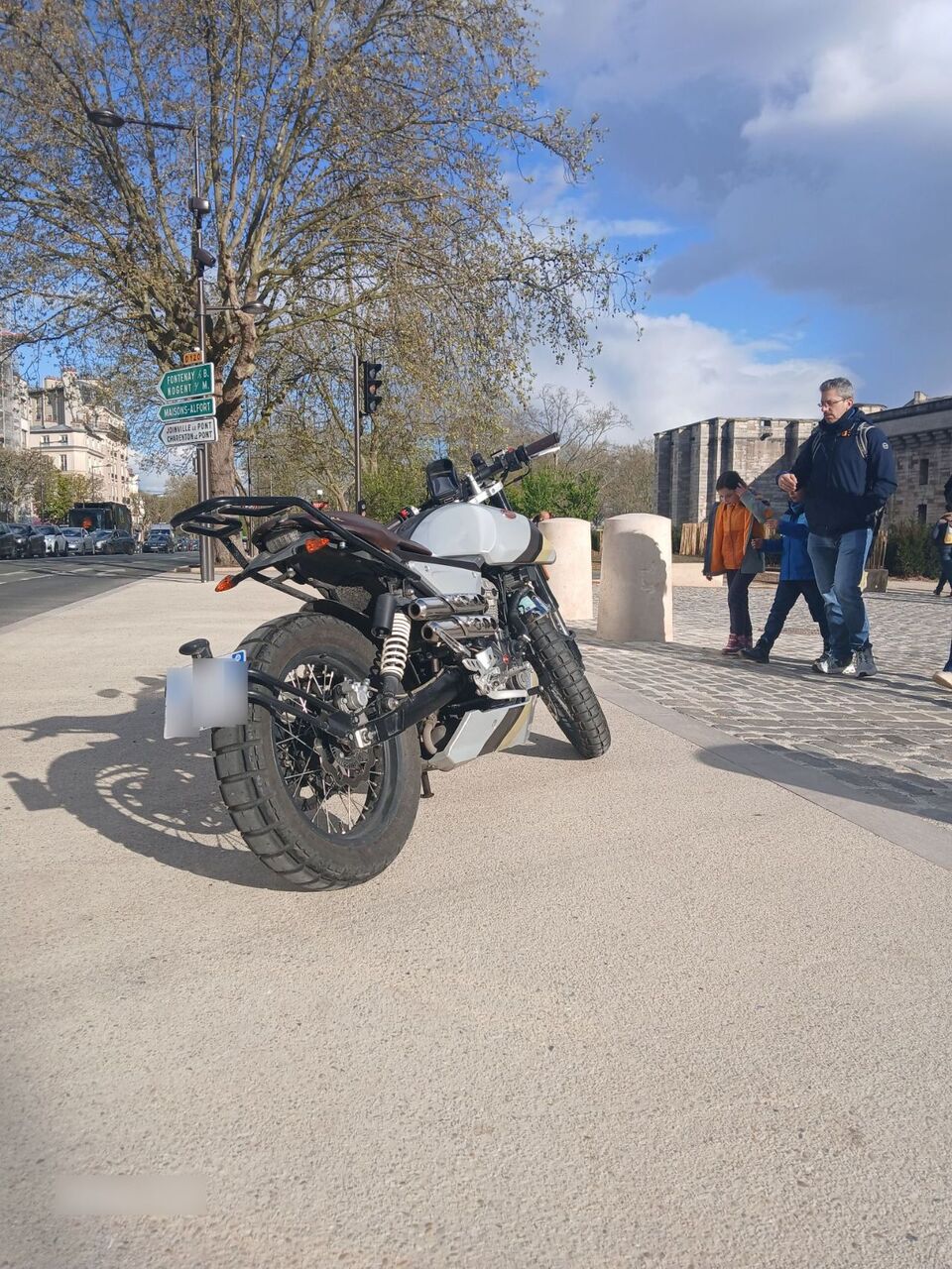 Photo FB MONDIAL 125