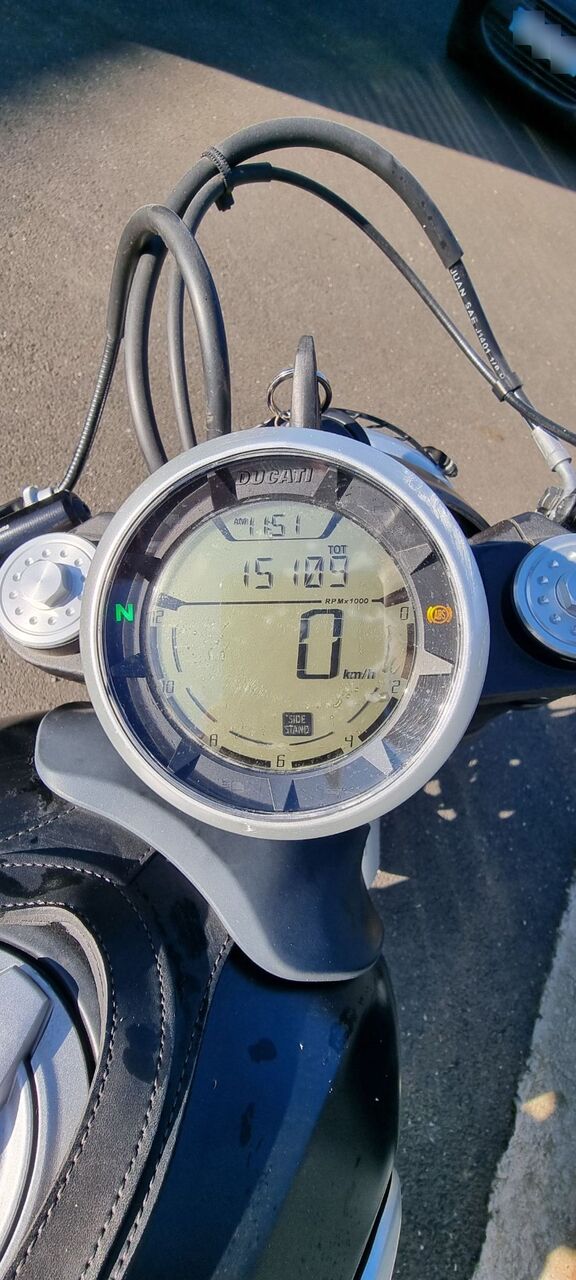 Photo DUCATI SCRAMBLER