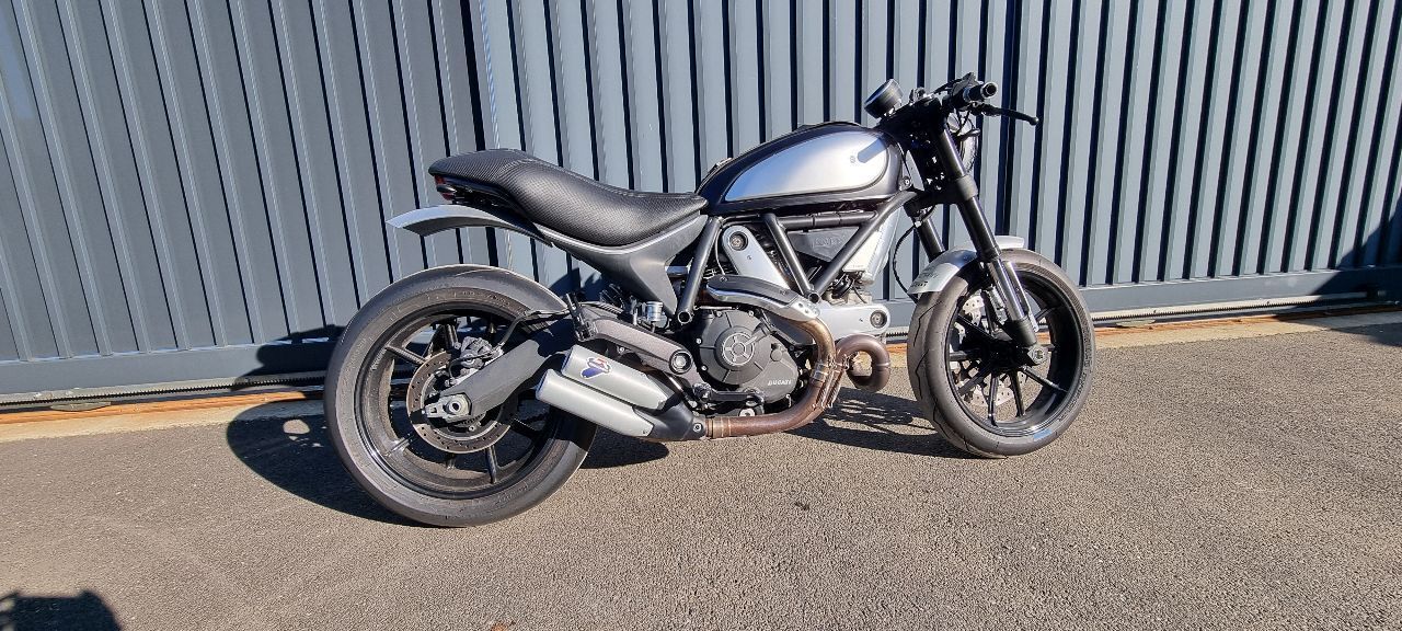 Photo DUCATI SCRAMBLER