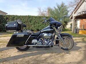 HARLEY DAVIDSON ROAD KING