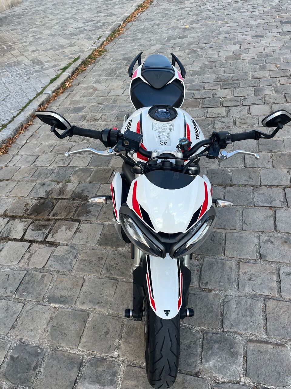 Photo TRIUMPH STREET TRIPLE