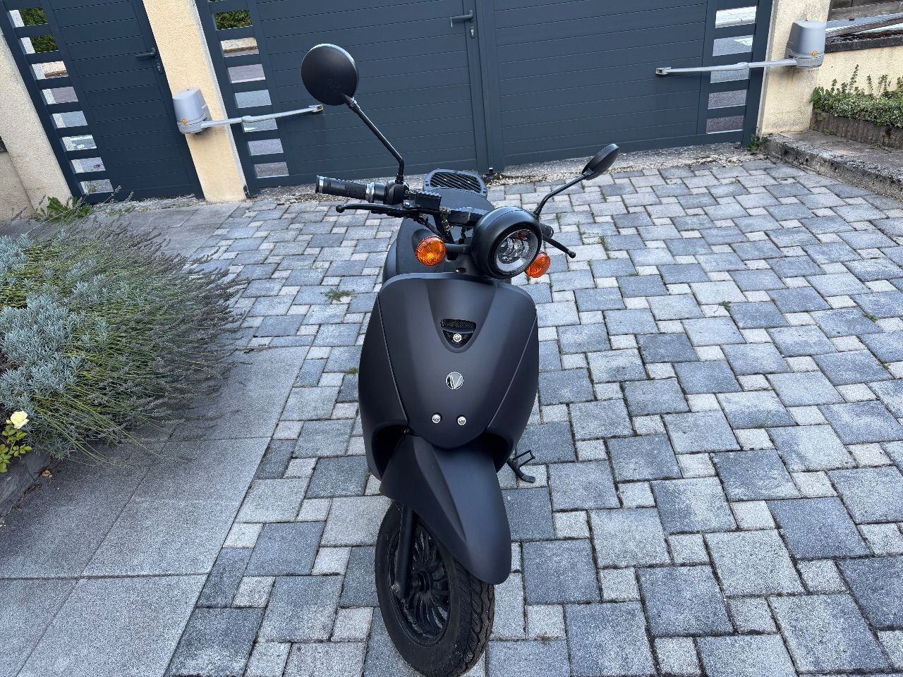 Photo VILUSO BLACK PHANTOM