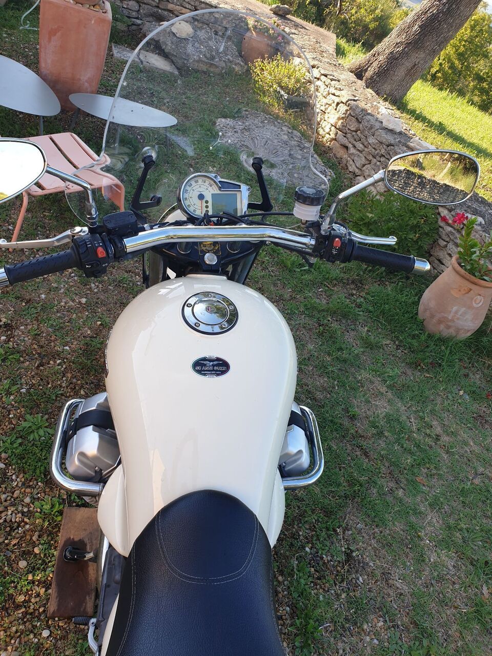 Photo MOTO GUZZI 940