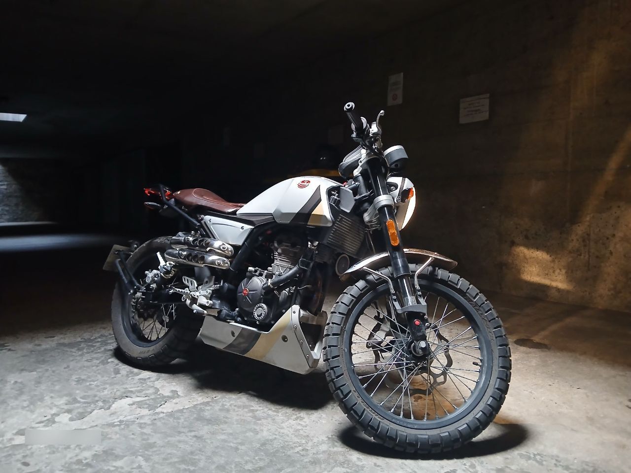 Photo FB MONDIAL 125