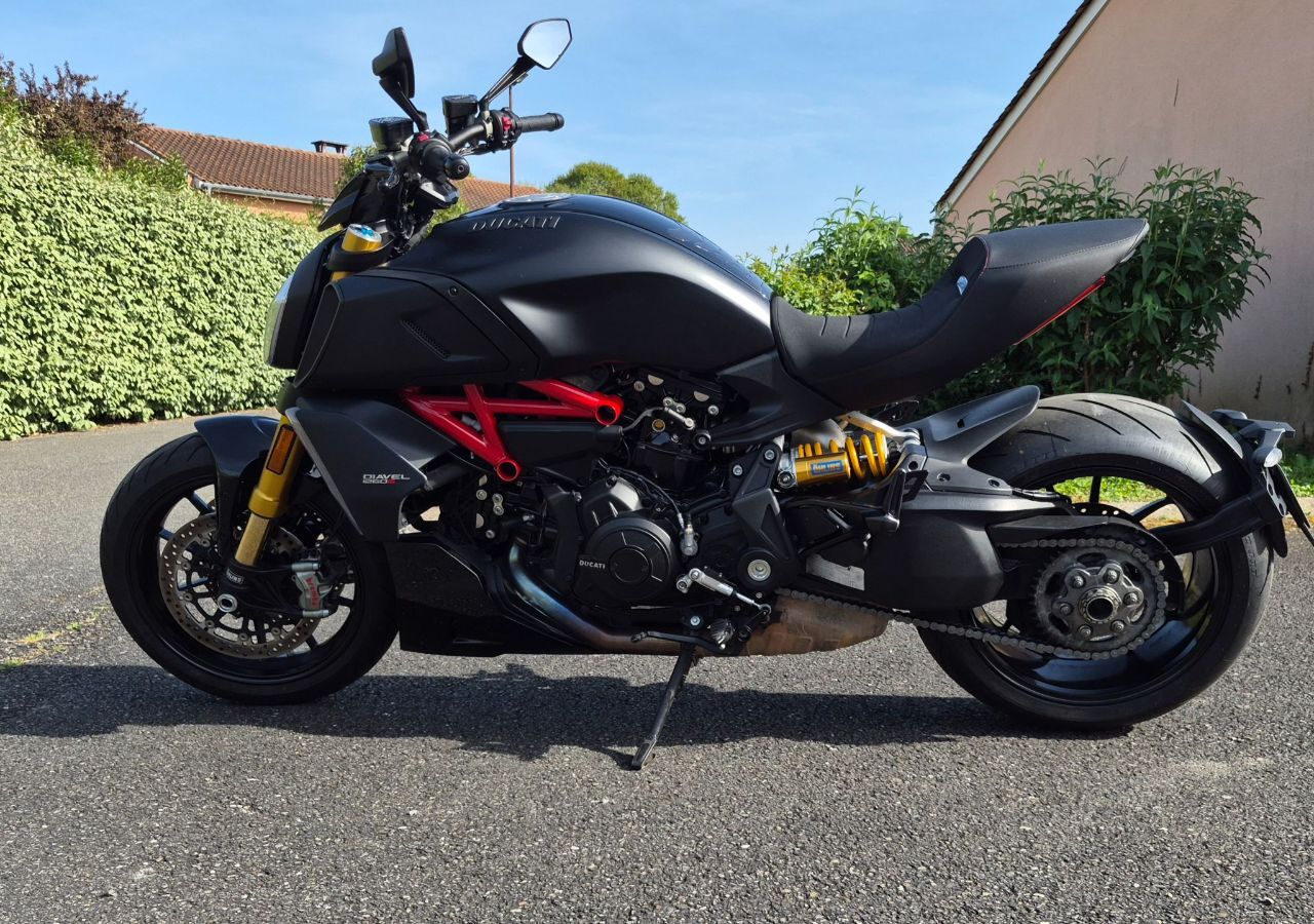 Photo DUCATI DIAVEL