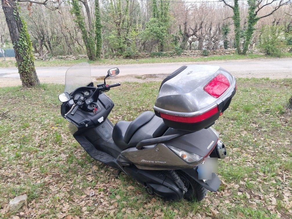 Photo HONDA SILVERWING 400