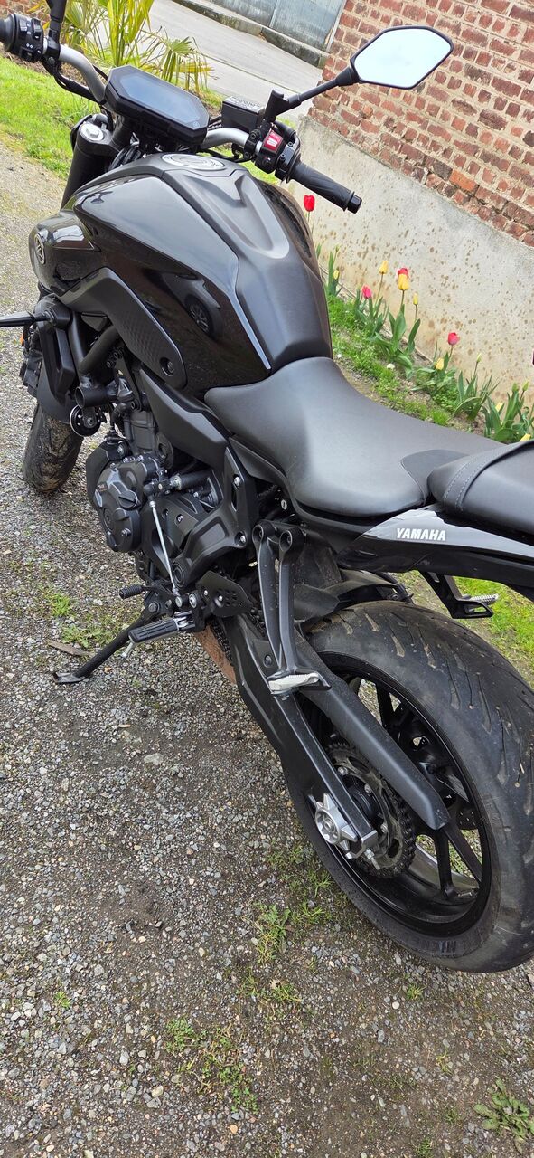 Photo YAMAHA MT