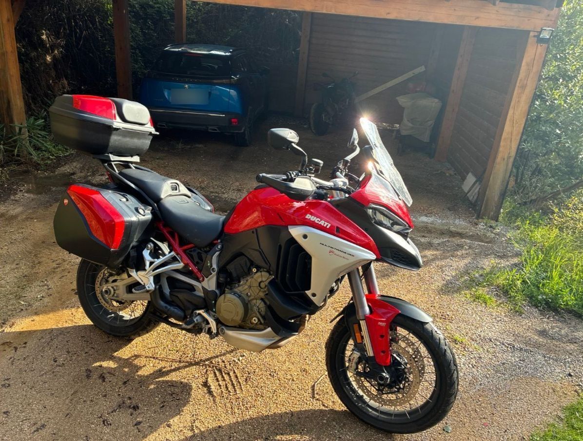 Photo DUCATI MULTISTRADA V4