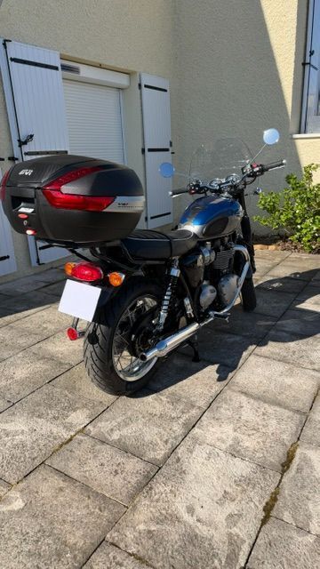 Photo TRIUMPH BONNEVILLE