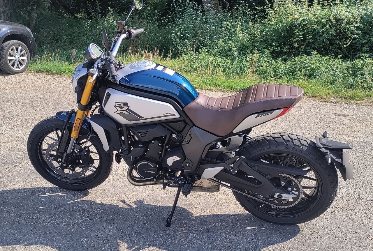 Photo CF MOTO 700