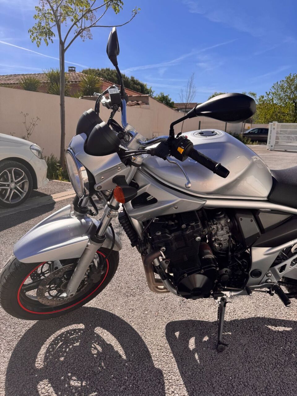 Photo SUZUKI BANDIT 650