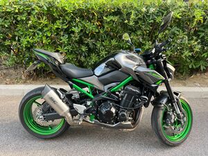 KAWASAKI Z900