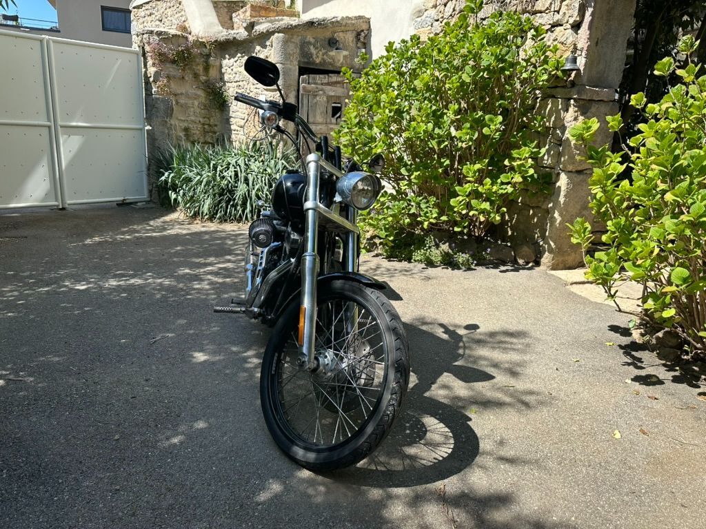 Photo HARLEY DAVIDSON WIDE