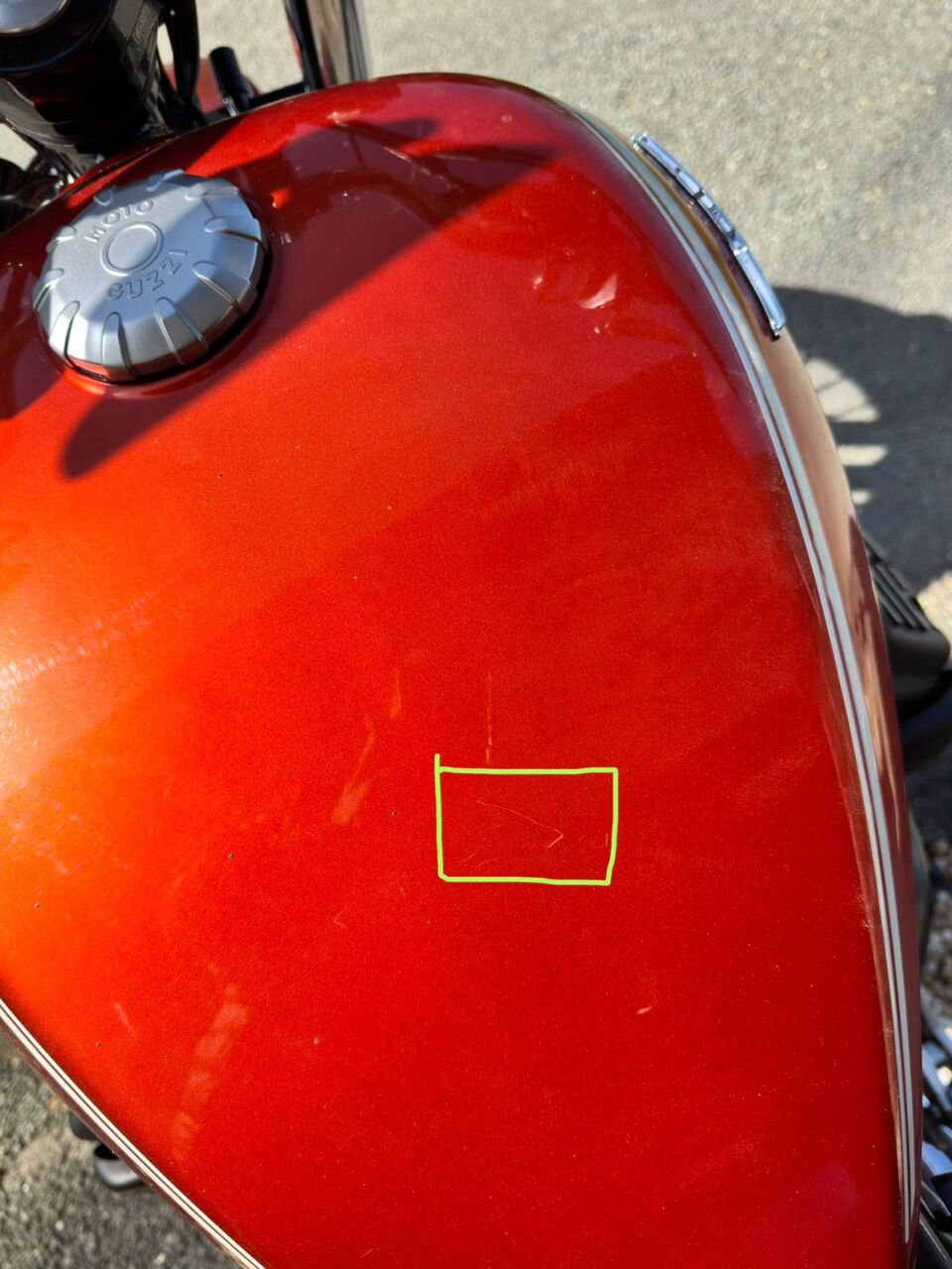 Photo MOTO GUZZI V9 850 ABS