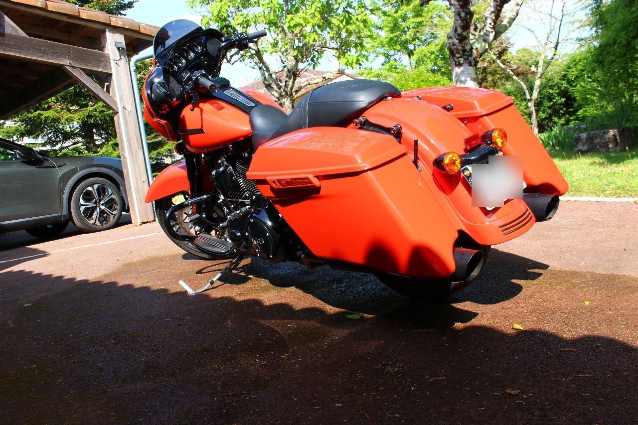 Photo HARLEY DAVIDSON STREET