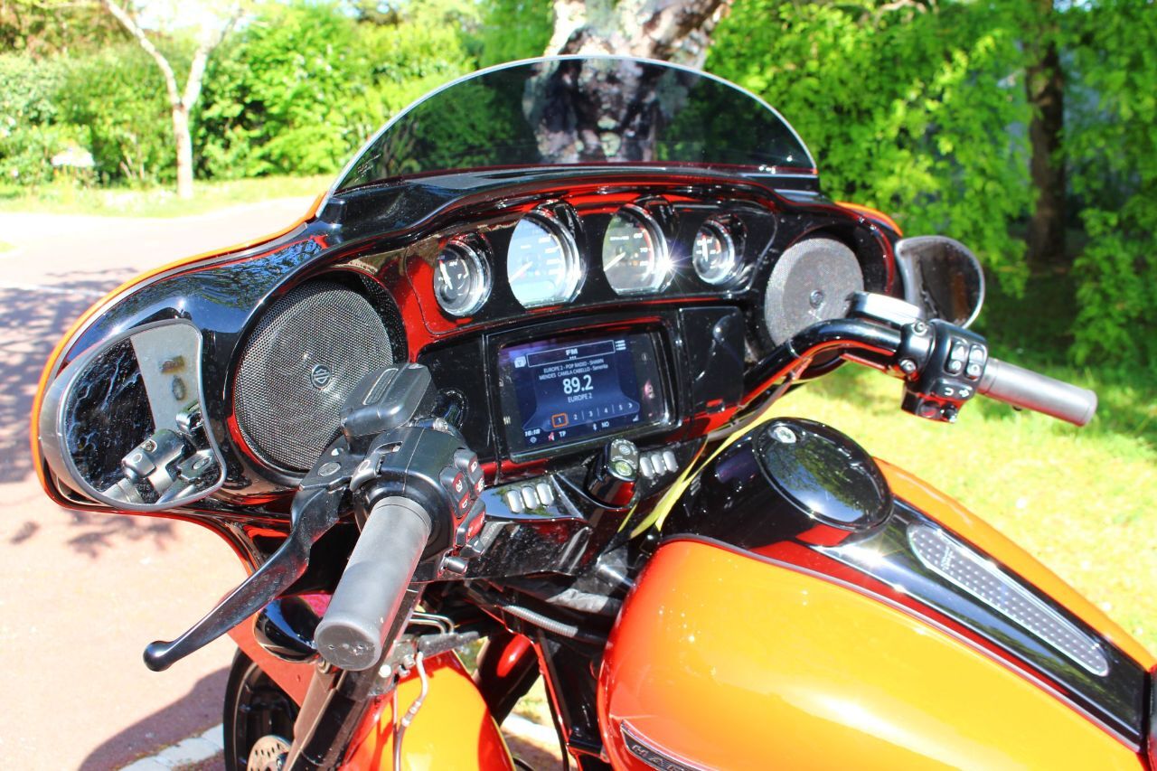 Photo HARLEY DAVIDSON STREET