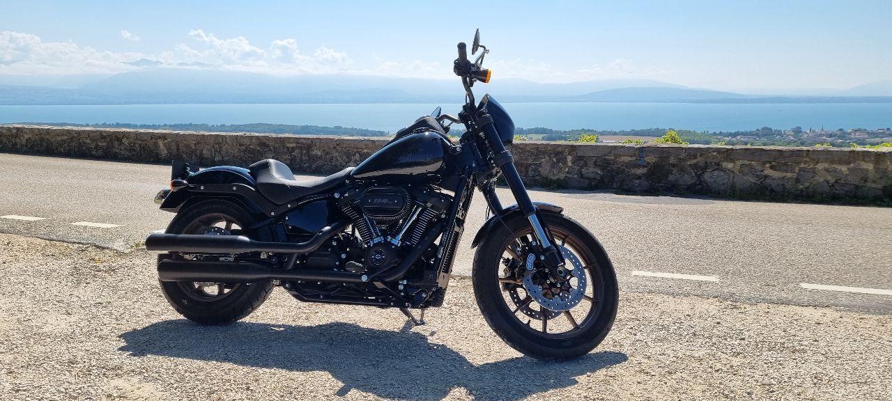 Photo HARLEY DAVIDSON LOW S