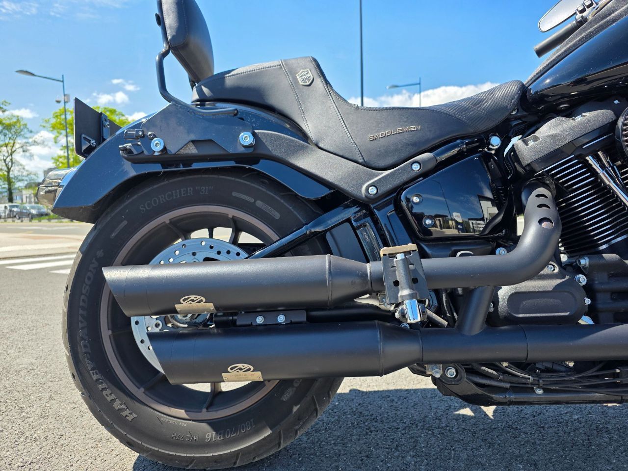 Photo HARLEY DAVIDSON LOW S