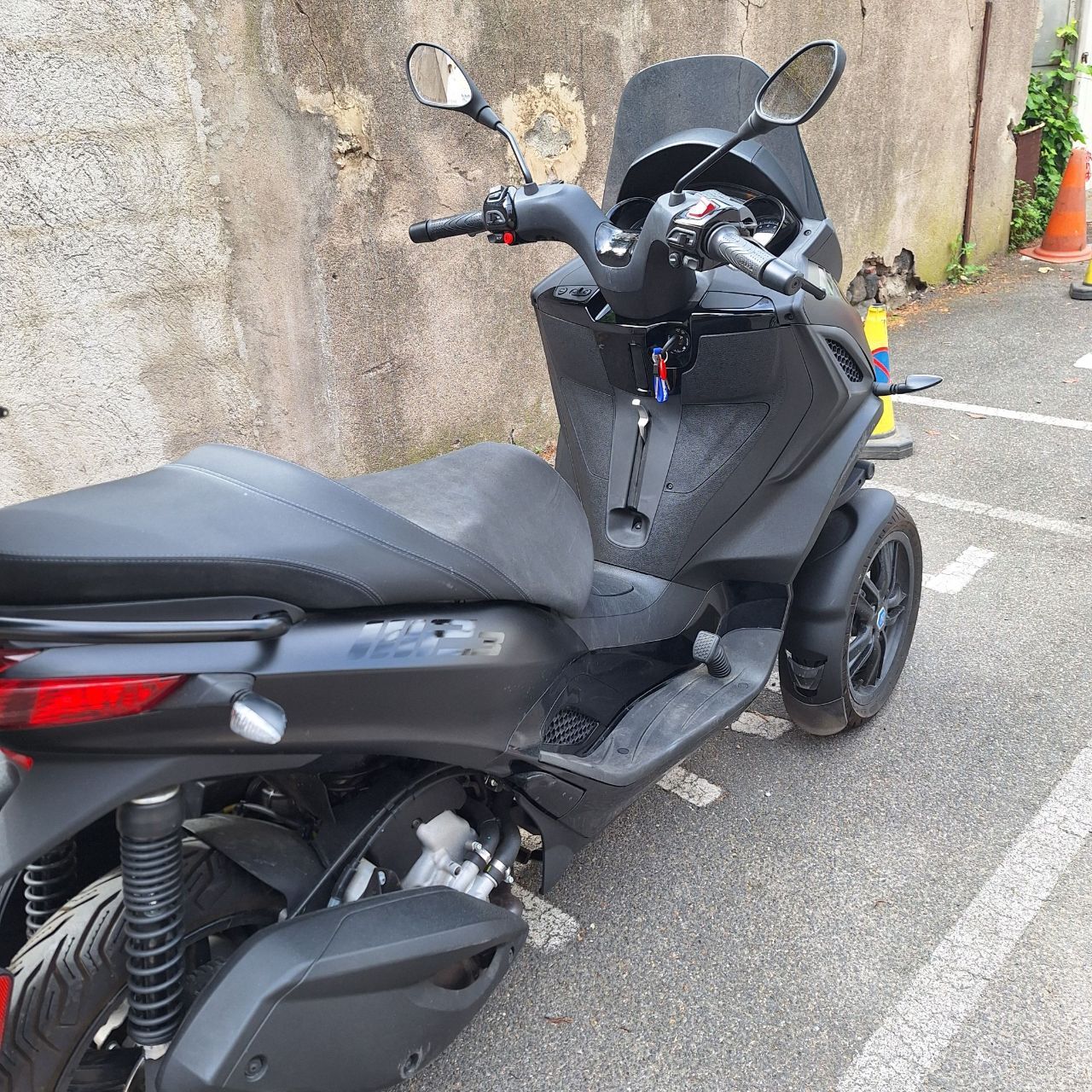 Photo PIAGGIO MP3 300 HPE