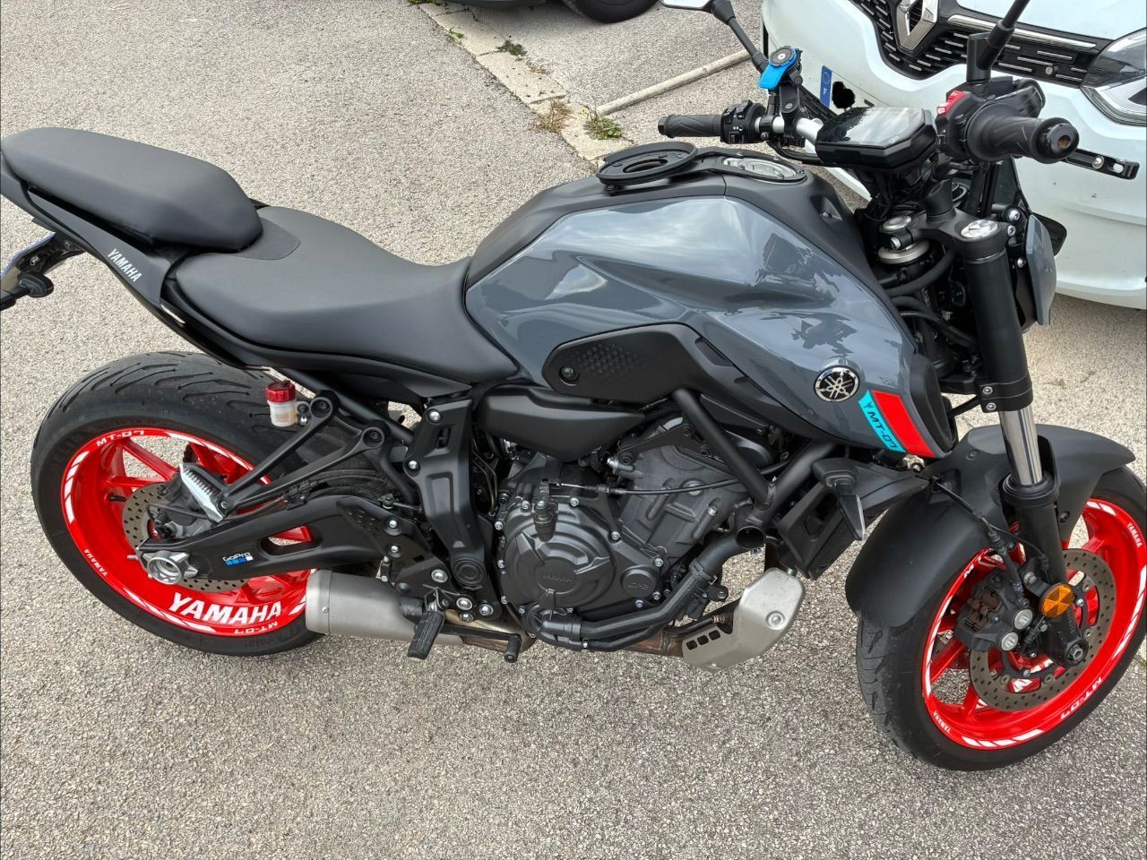 Photo YAMAHA MT