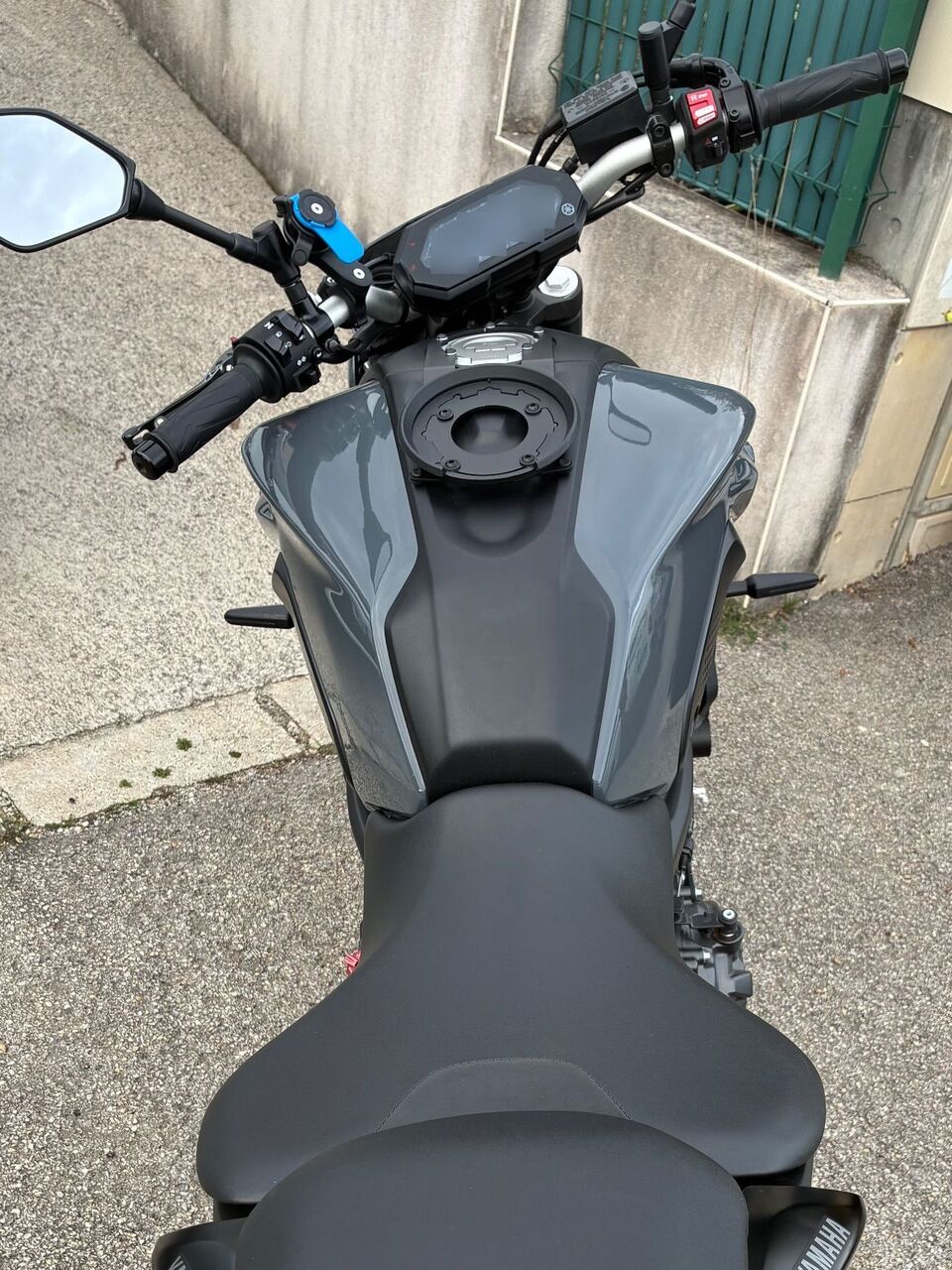 Photo YAMAHA MT