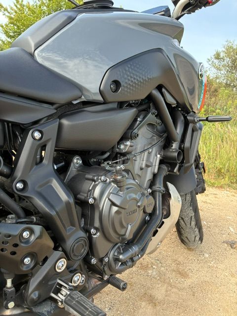 Photo YAMAHA MT