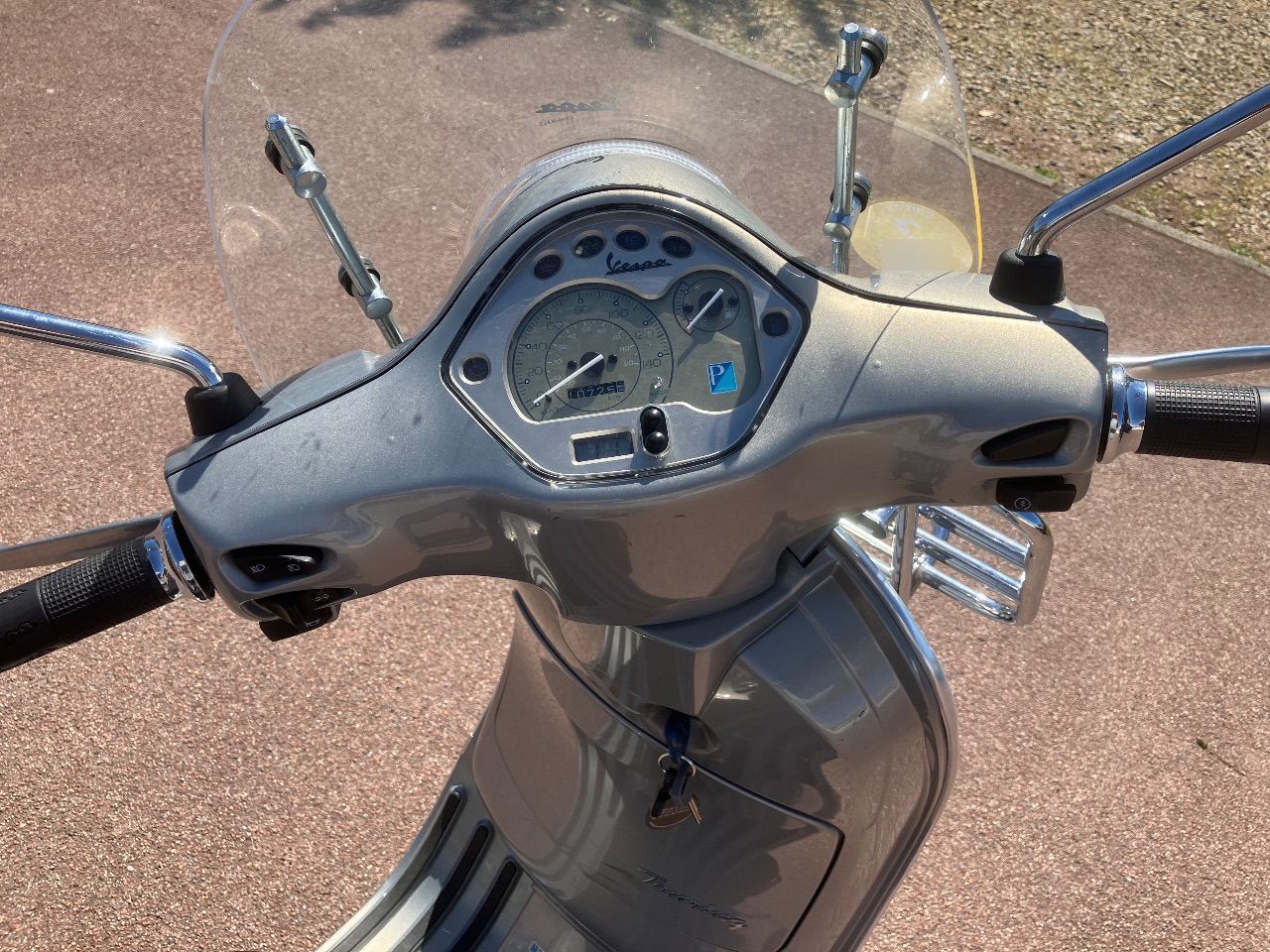Photo VESPA LX