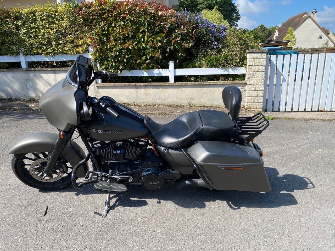 Photo HARLEY DAVIDSON STREET