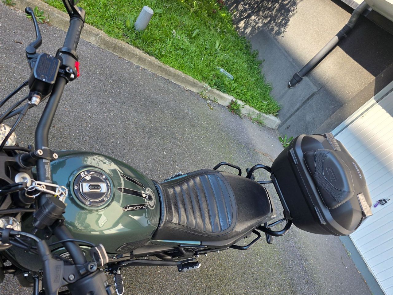 Photo BENELLI LEONCINO 500