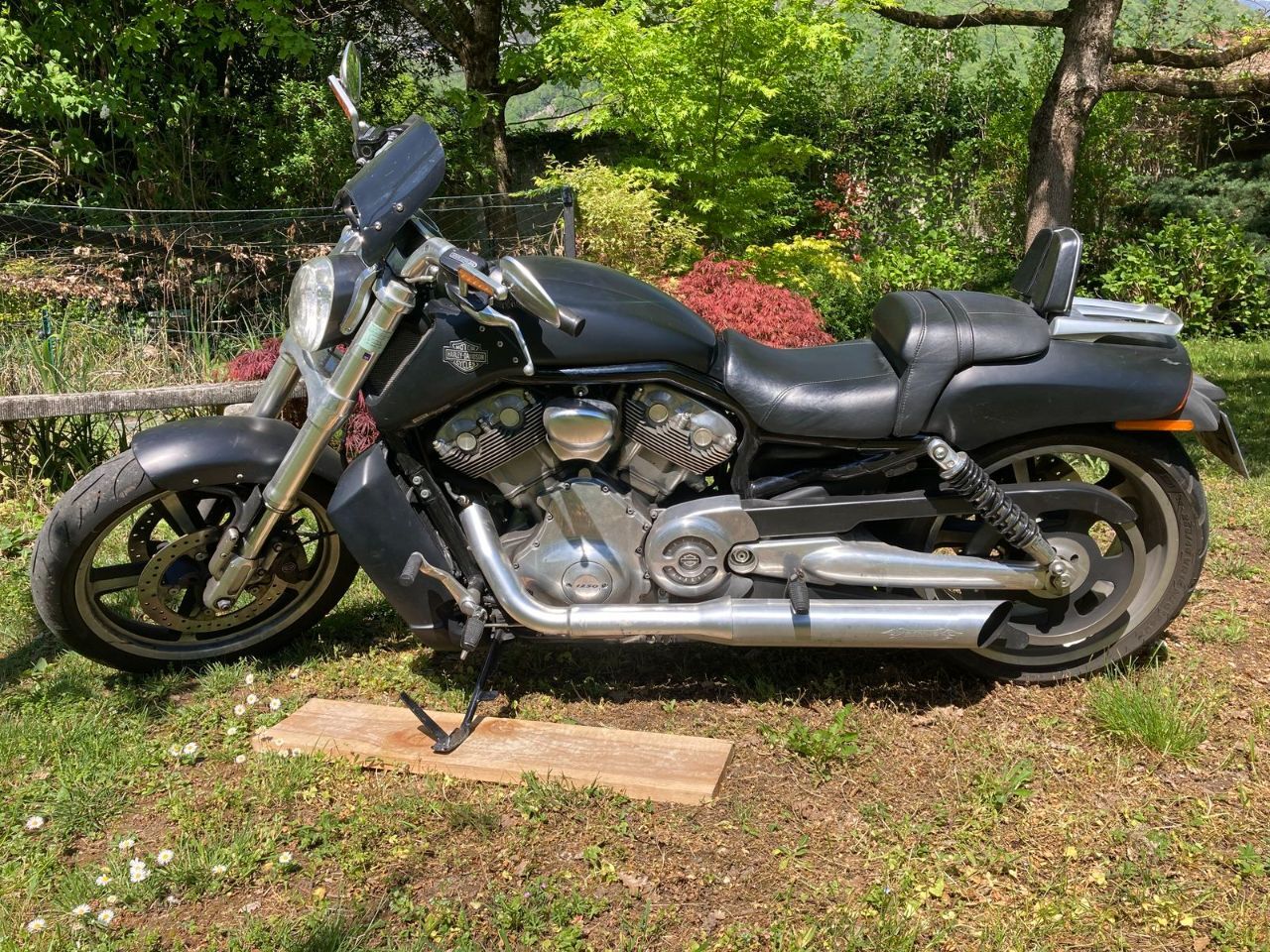 Photo HARLEY DAVIDSON V-ROD