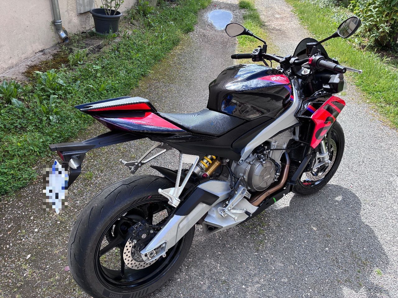Photo APRILIA TUONO 660